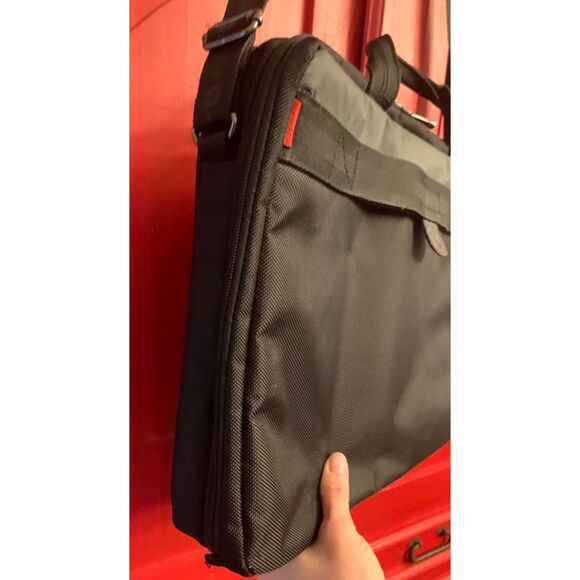 NWOT Wenger Legacy 17" Slimcase Laptop Briefcase Shock Absorber Padded Strap - Picture 4 of 6